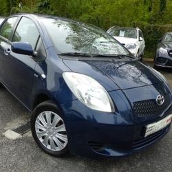 Toyota Yaris 90 D-4D LUNA 5P Mont&eacute;vrain