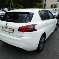 Peugeot 308 II Phase 2 1.2 PURETECH 130CH &euro;6.C S&S ALLURE Mont&eacute;vrain