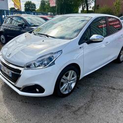 Peugeot 208 1.2 PURE TECH 82 ACTIVE B&eacute;d&eacute;e
