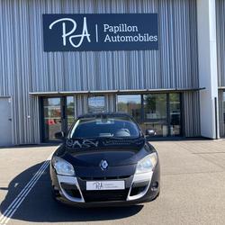 Renault Megane 3 M&eacute;gane Coup&eacute; 1.5 dCi - 110 - Dynamique Bonn&eacute;table