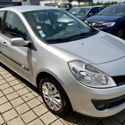 Renault Clio 3 CONFORT DYNAMIQUE 1.5DCI 70 Nouvoitou
