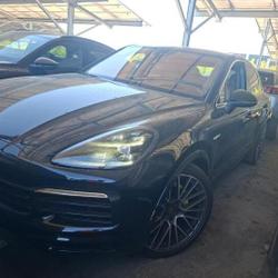 Porsche Cayenne (9YB) 3.0 V6 462CH E-HYBRID Mont&eacute;vrain