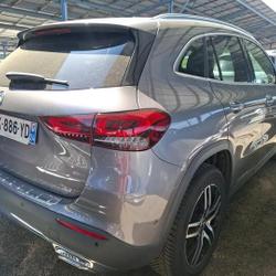 Mercedes GLA 200 163CH BUSINESS LINE 7G-DCT Mont&eacute;vrain