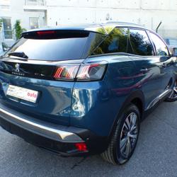 Peugeot 3008 HYBRID 225CH ALLURE PACK E-EAT8 Mont&eacute;vrain