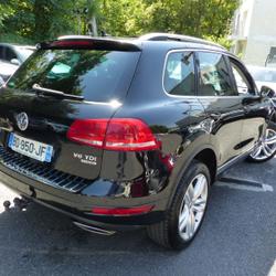 Volkswagen Touareg 3.0 V6 TDI 240CH DPF CARAT EDITION TIPTRONIC Mont&eacute;vrain