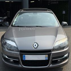 Renault Laguna 3 3 III BOSE 2.0 DCi 175 BOITE AUTOMATIQUE TOIT OUVRANT GPS SEMI CUIR - MOTEUR A CHAINE Taverny
