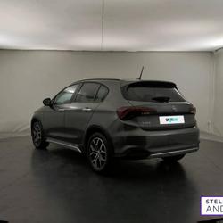 Fiat Tipo 2 cross 5 portes 1.5 firefly turbo 130 ch s&s dct7 hybrid Plus Wattrelos