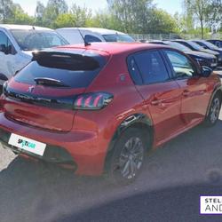 Peugeot 208 electrique 50 kwh 136ch Roadtrip Wattrelos