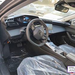 Peugeot 308 SW Phase 2 sw hybrid 145 e-dcs6 Style Wattrelos