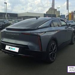 DS Num&eacute;ro 8 230 ch fwd standard range Etoile Wattrelos
