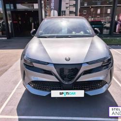 Alfa Romeo Junior elettrica 156 ch Speciale Wattrelos