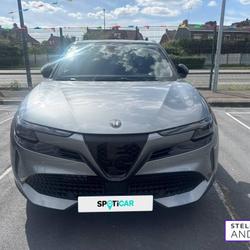 Alfa Romeo Junior 1.2 ibrida 145 ch e-dct6 Speciale Wattrelos