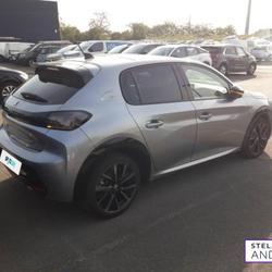 Peugeot 208 puretech 100 s&s eat8 Gt Wattrelos