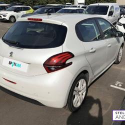 Peugeot 208 puretech 82ch s&s bvm5 Signature Wattrelos