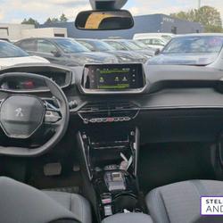 Peugeot 2008 puretech 130 s&s eat8 Allure pack Wattrelos