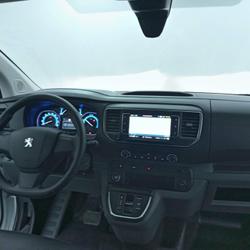 Peugeot Expert fgn tole compact electrique 50kwh 136 Urban Wattrelos