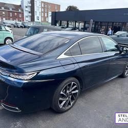 DS DS9 hybride e-tense 225 Rivoli + Wattrelos