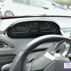 Peugeot 208 puretech 82ch s&s bvm5 Signature occasion - Wattrelos - photo 2/20
