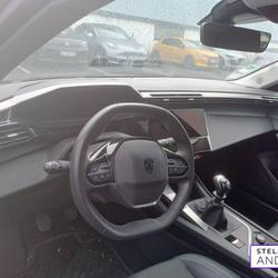Peugeot 308 III Phase 1 puretech 130ch s&s bvm6 Allure pack occasion - Wattrelos - photo 2/20