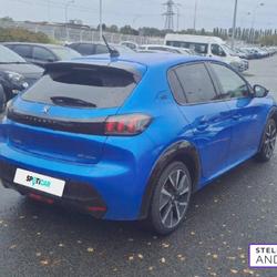 Peugeot 208 electrique 50 kwh 136ch Gt line occasion - Wattrelos - photo 3/19
