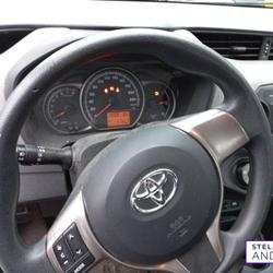 Toyota Yaris 69 vvt-i Dynamic occasion - Wattrelos - photo 2/20