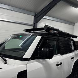 Land Rover Defender D200 110 CAMPER - EQUIPEMENT CAMPING COMPLET - MALUS INCLUS Limas