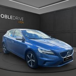 Volvo V40 D3 150ch BVA R-DESIGN Limas