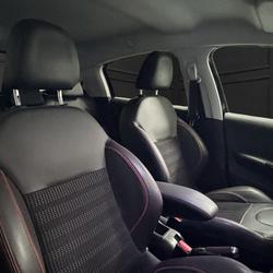 Peugeot 208 1.2 110 ch - GT LINE - SUIVI PEUGEOT - 1ERE MAIN Limas