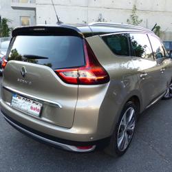 Renault Grand Scenic 4 1.2 TCE 130CH ENERGY INTENS Mont&eacute;vrain