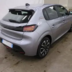 Peugeot 208 1.2 100CH S&S STYLE Ro&eacute;z&eacute;-sur-Sarthe