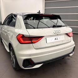 Audi A1 Sportback A1 Sportback 30 TFSI 116 ch S tronic 7 S Line Besan&ccedil;on