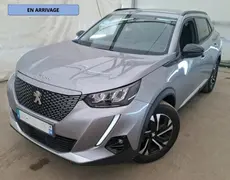 Peugeot 2008 - E-2008 136CH ROADTRIP - 18 990 €