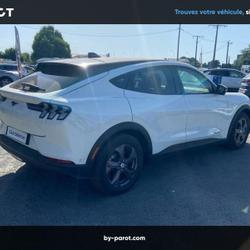 Ford Mustang 269ch Standard Range 76kWh Mach-E Propulsion Saint-Laurent-des-Vignes