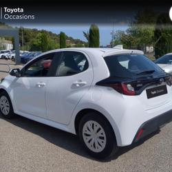 Toyota Yaris 70 VVT-i Dynamic Business 5p MY22 Avignon