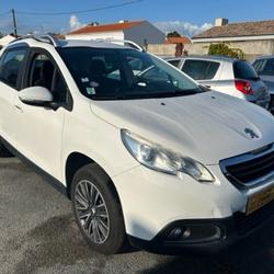 Peugeot 2008 1.2 PureTech Active Les Sables-d'Olonne