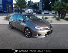 Toyota Auris - HSD 136h Design - 17 500 €