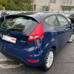 Ford Fiesta 1.4 TDCI 68CH TREND 3P occasion - Mont&eacute;vrain - photo 2/27