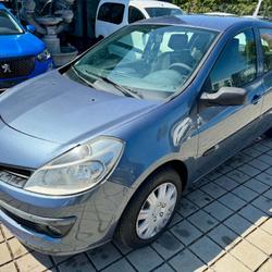 Renault Clio 3 CONFORT DYNAMIQUE 1.5DCI 70 Nouvoitou