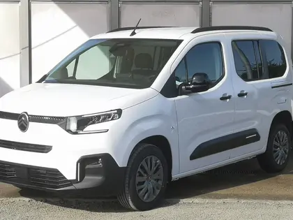 Citroen Berlingo - TAILLE M - N1 1.5 BLUEHDI 130CH PLUS 5 PLACES EAT8 - 24 990 €