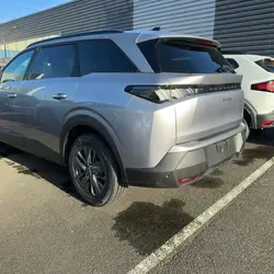 Peugeot 5008 HYBRID 145CH ALLURE E-DCS6 M&eacute;rignac
