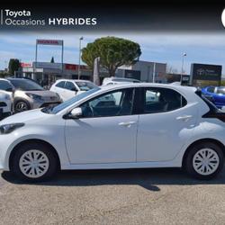 Toyota Yaris 116h Dynamic Business 5p + Programme Beyond Zero Academy MY22 Arles