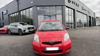 Toyota Yaris  - photo 1