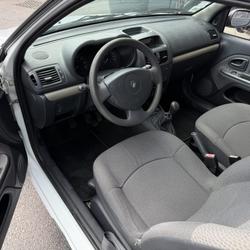 Renault Clio 2 II PHASE 2 SOCIETE 1.5 DCI 65 Cv 2 PLACES / CLIMATISATION Taverny