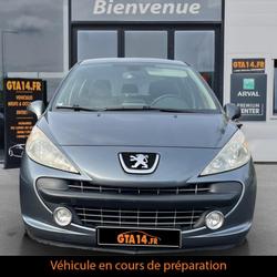 Peugeot 207 1.4 VTi 16V  Navteq Le Castelet
