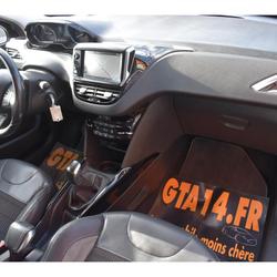 Peugeot 2008 1.2 PureTech 82ch BVM5 Allure Le Castelet