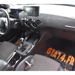 DS DS3 Crossback BlueHDi 100 BVM6 Performance Line Le Castelet