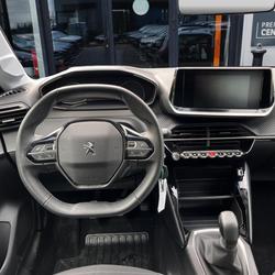 Peugeot 208 1.2i PureTech 12V S&S - 75  II 2019 BERLINE Active PHASE 2 Le Castelet