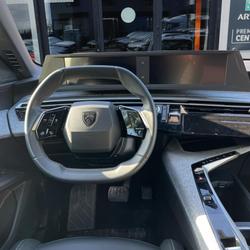 Peugeot 3008 1.2i Hybrid -136 - BV e-DCS6  III 2024 Allure Le Castelet