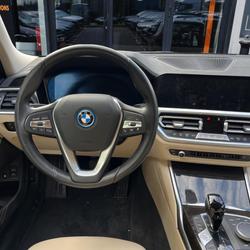 BMW Serie 3 330e xDrive Touring Luxury - BVA  TOURING G21 330e xDrive PHASE 1 Le Castelet