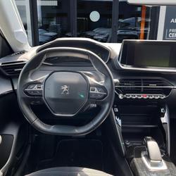 Peugeot 208 e- - 136  II 2019 BERLINE Active PHASE 1 Le Castelet